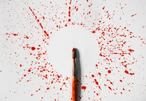 絵の具が散乱している