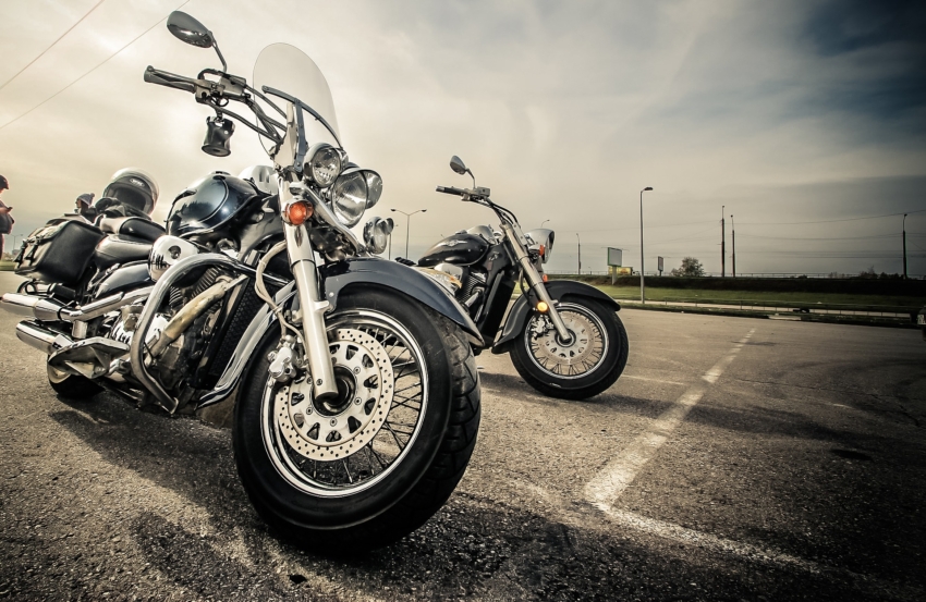 ステッカーを使ってバイクをカスタムしよう 参考例 オススメの種類を紹介 カッティングシート製作 Quack Works