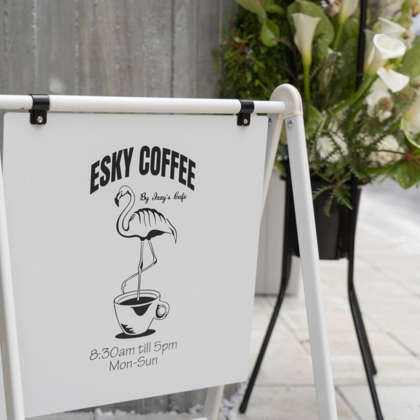 ESKY COFFEE By Izzy's Cafe様のカッティングシート