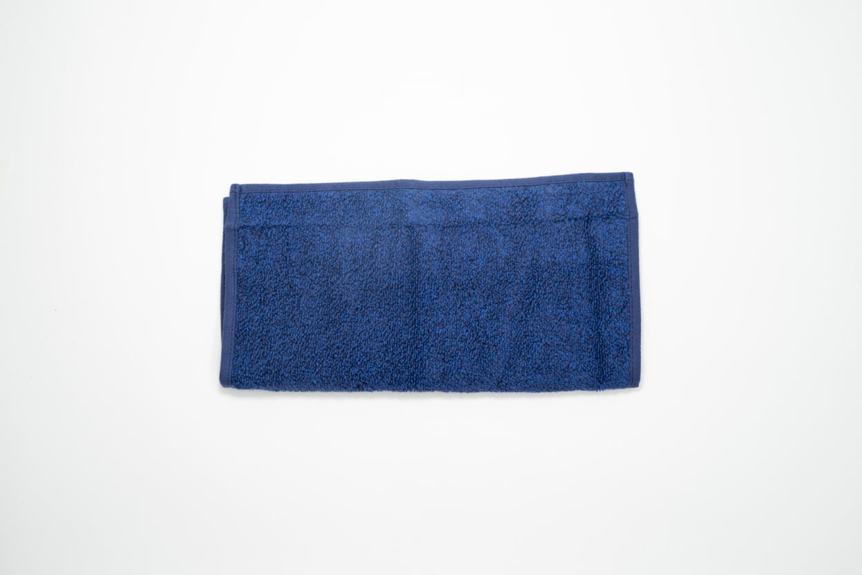 定規をタオルで包んだ2