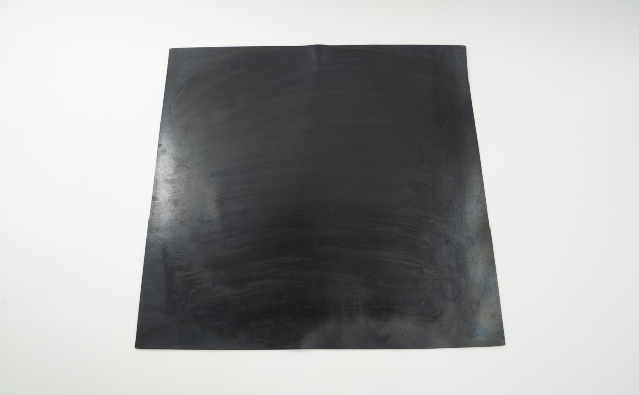 貼れる場所・貼れない場所 ゴム（アルコールで拭いてから）