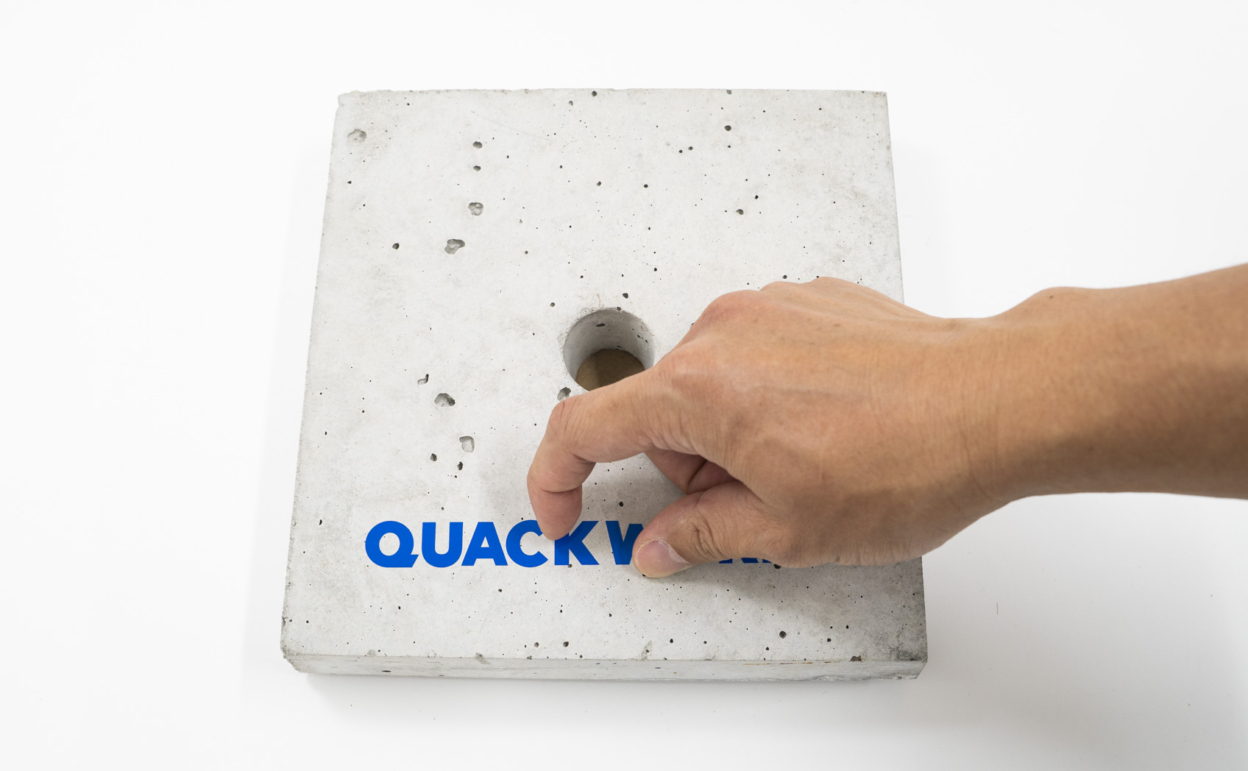 貼れる場所・貼れない場所_コンクリート