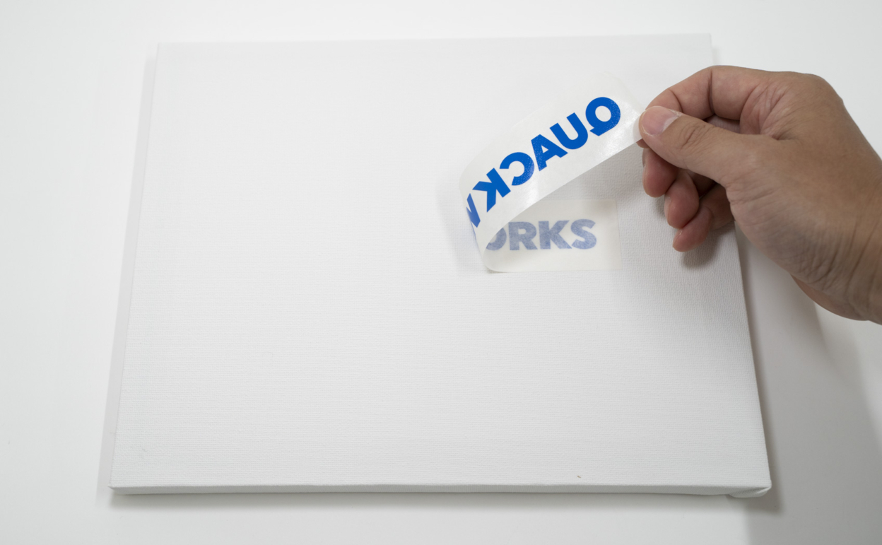 貼れる場所・貼れない場所_キャンバス