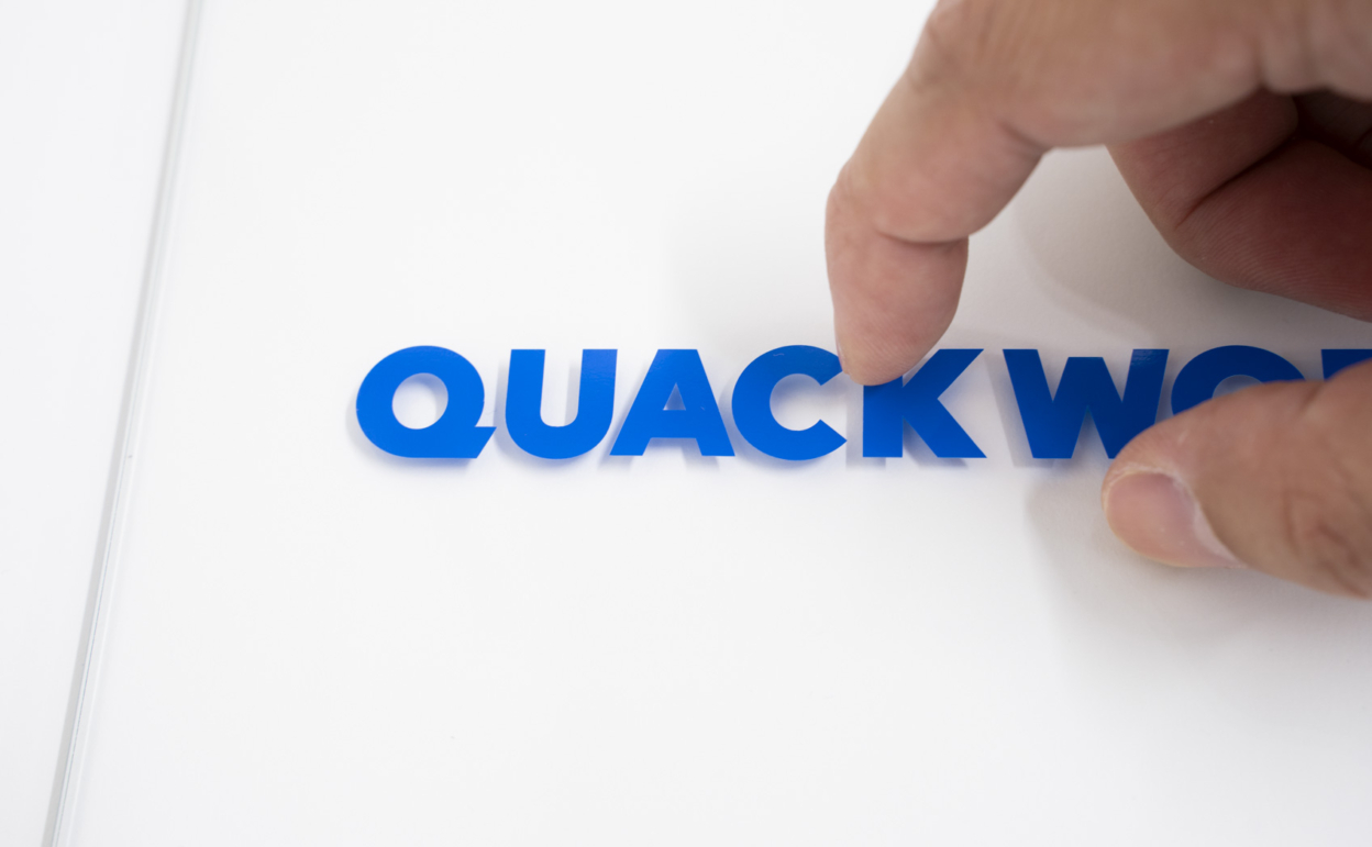 貼れる場所・貼れない場所_ガラス