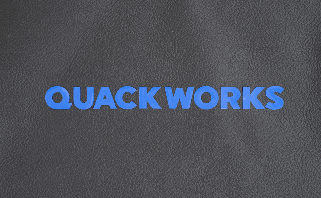 牛革 数日後に剥がれてきた