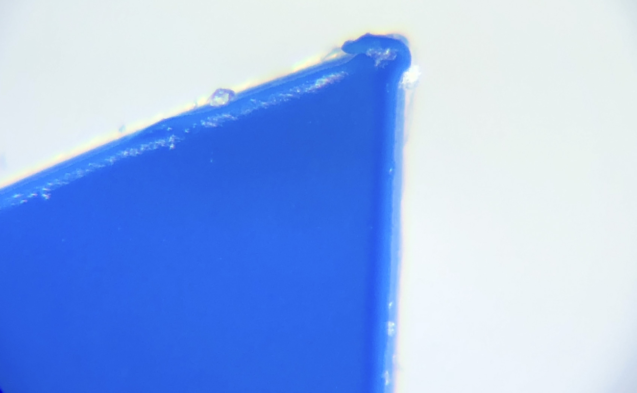 カッティングシートを多層構造で作る際の段差