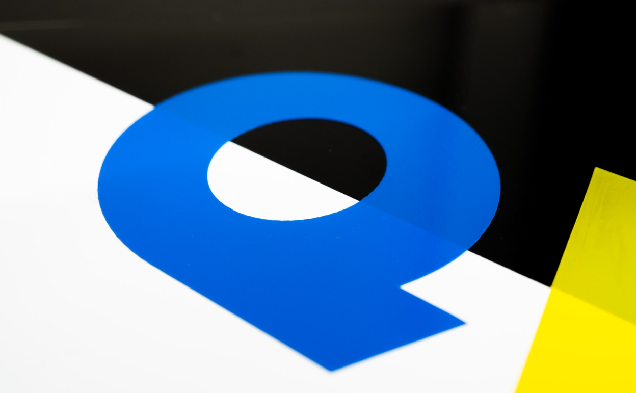 カッティングシートの背景色の透け