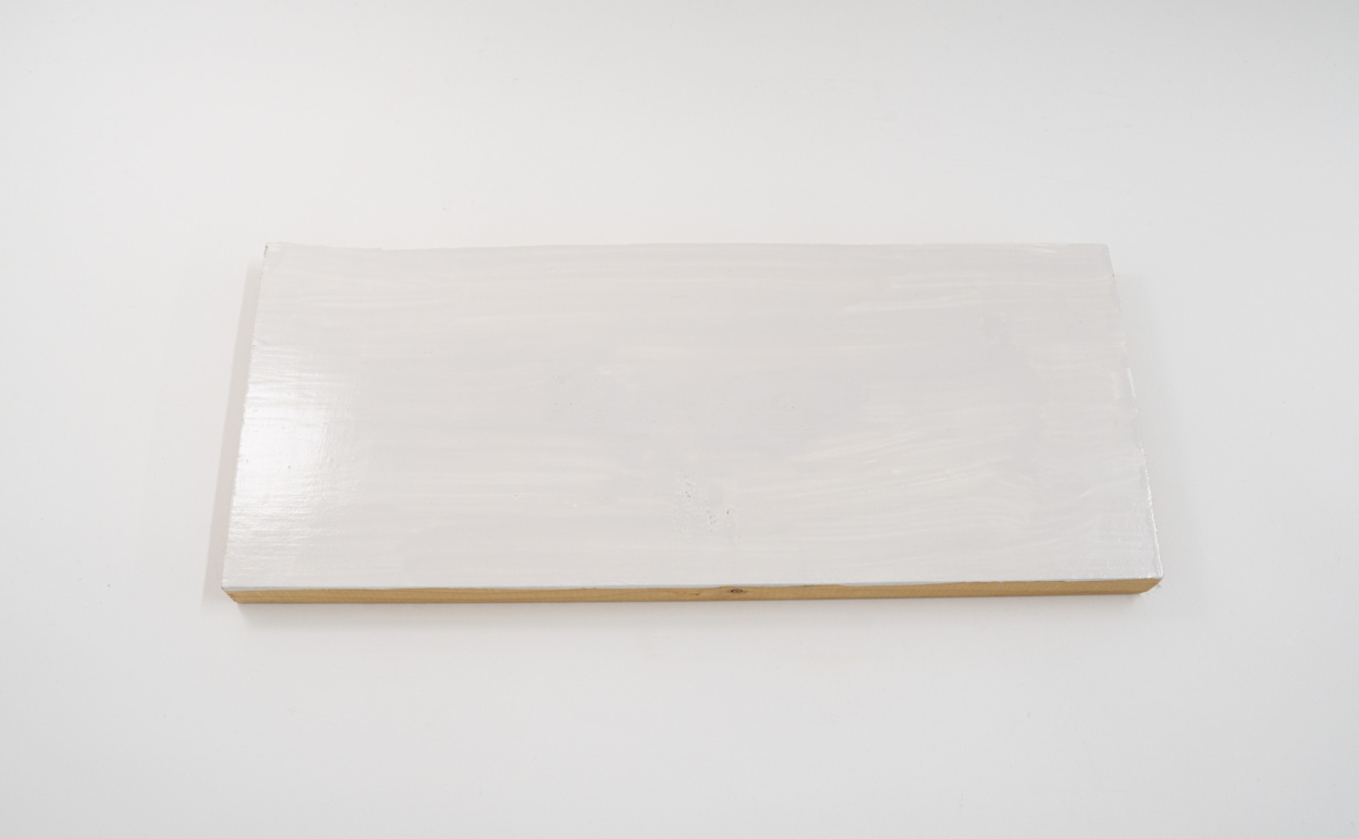 塗装済みの木材