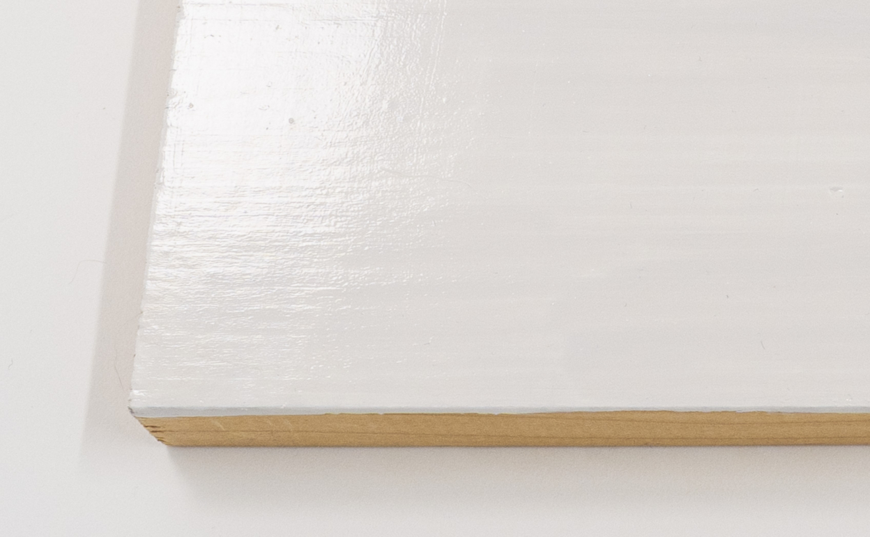 塗装済みの木材