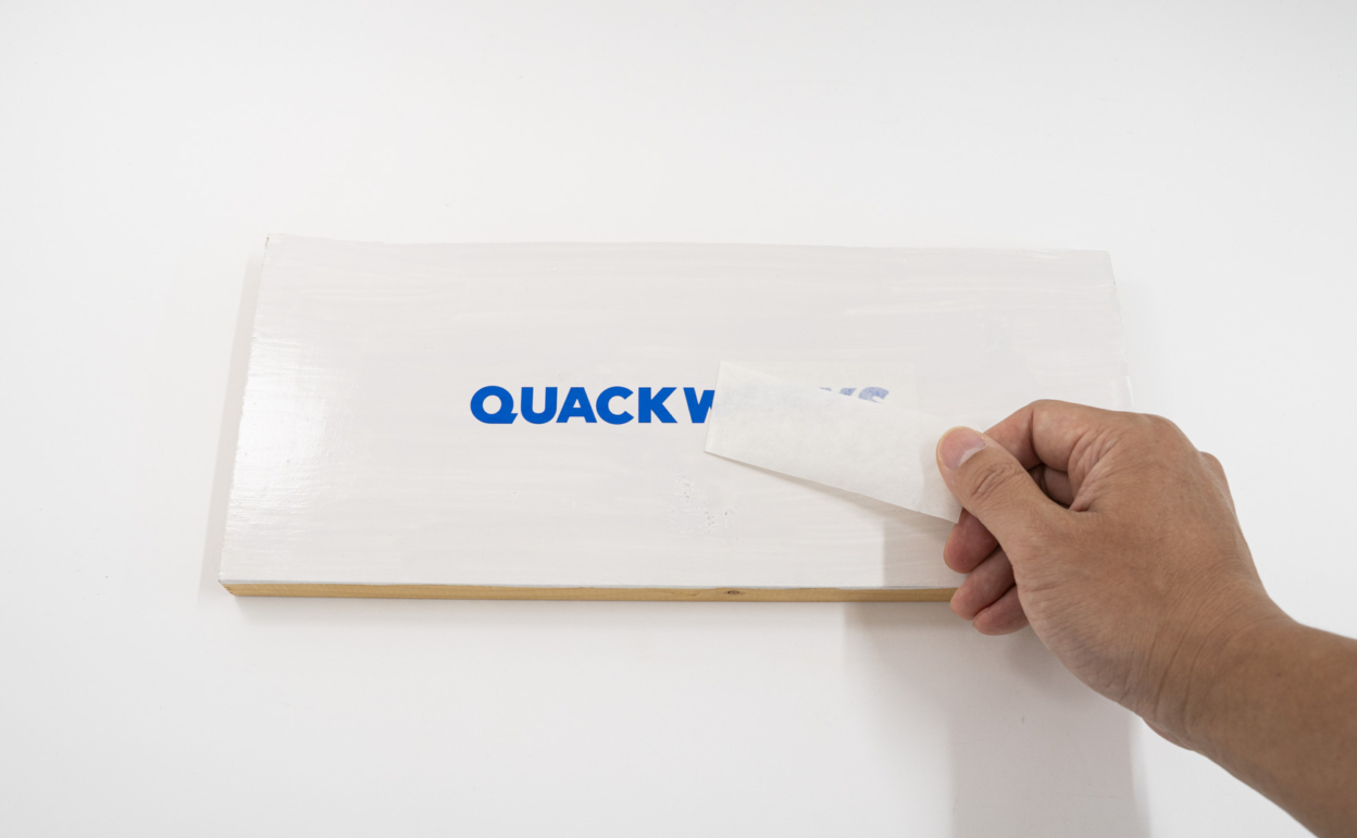 塗装済みの木材