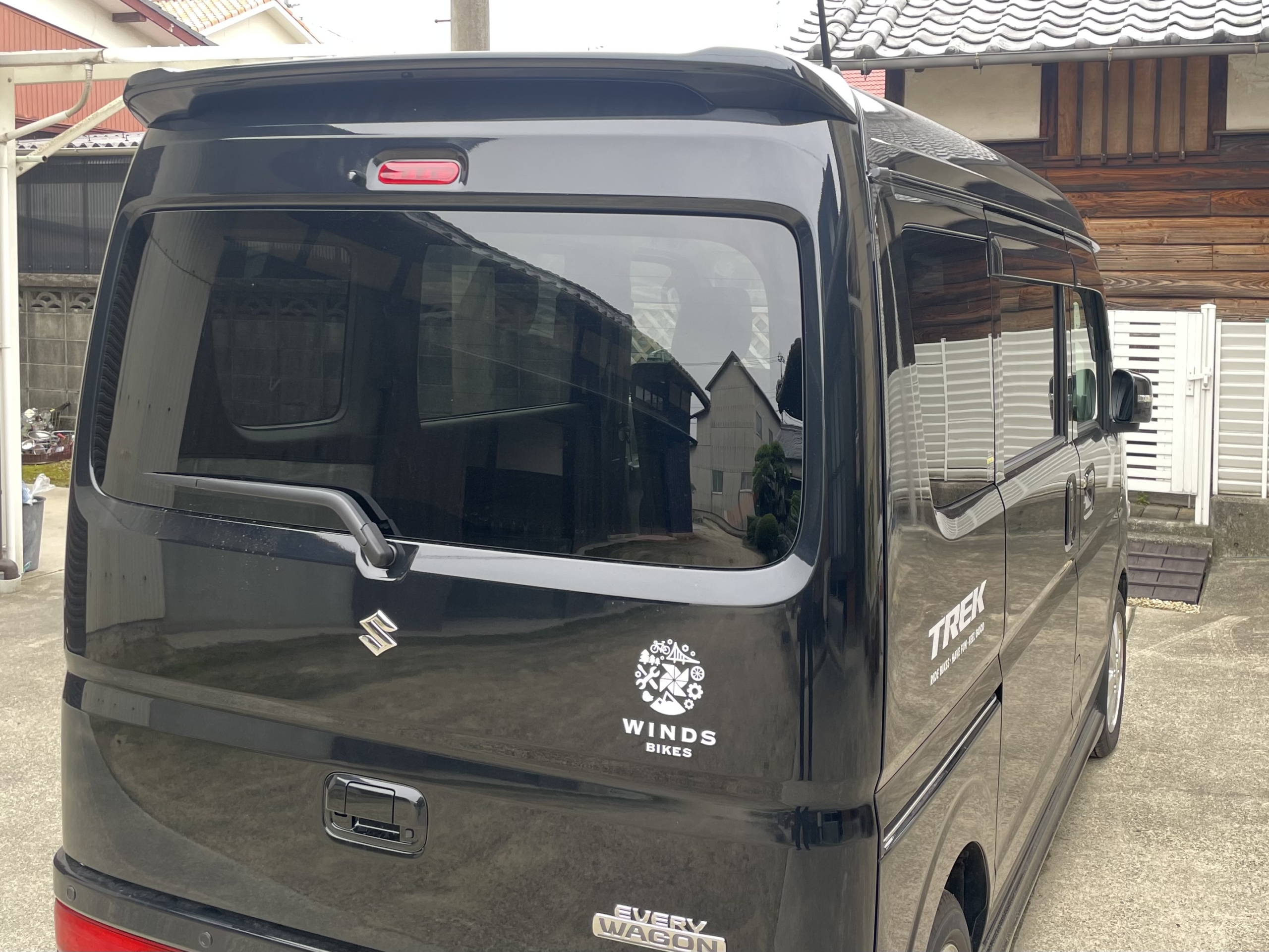 スポーツ自転車専門店のおしゃれなカッティングステッカー！ | 国内