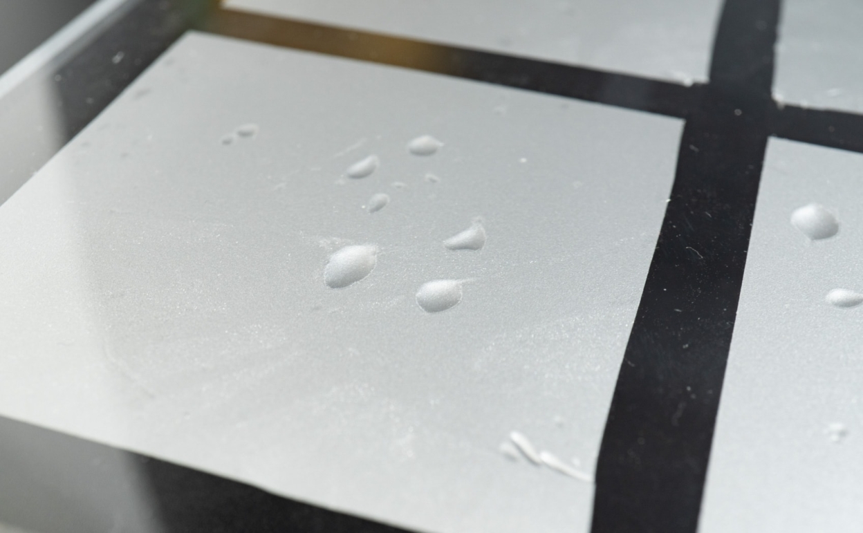 B4：中央・キツめ 拡大